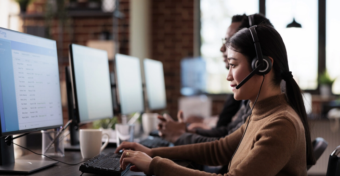 Should You Offshore Your IT Helpdesk? -  Reasons to Offshore IT Helpdesk - Unient