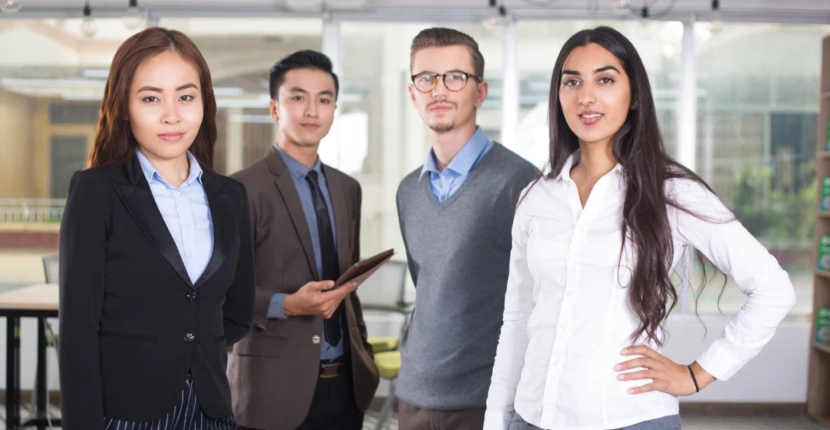 Middle Management - Job Levels and Typical Roles To Include in Your Offshore Accounting and Finance Team - Find the Accounting and Finance Professionals You Need by Specialisation and Skill Level With Unient